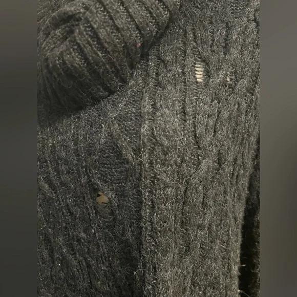 Free People Cable Knit Vintage Worn Look Sweater🌹 - Picture 7 of 9